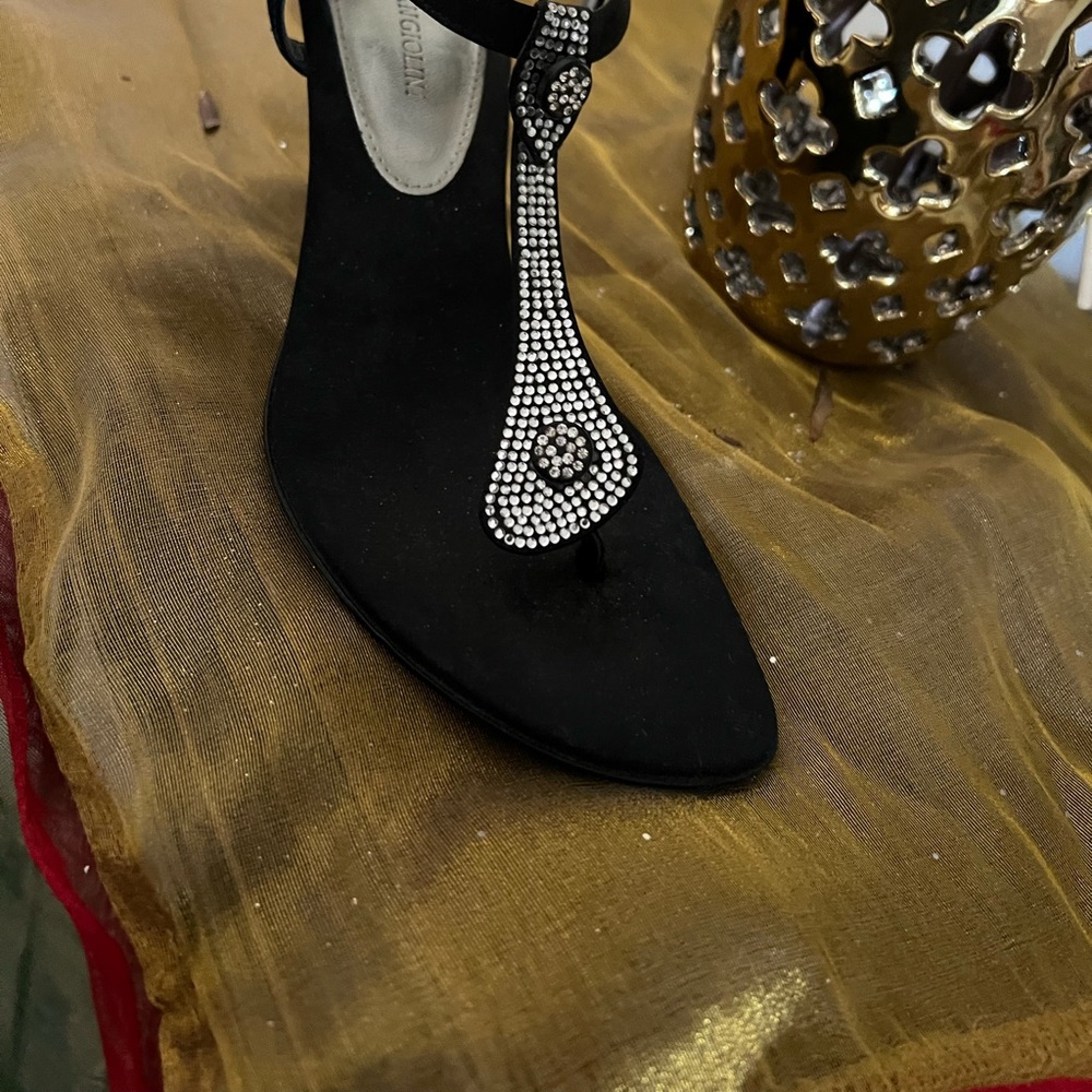 Stunning Bling Black Kitten Heel